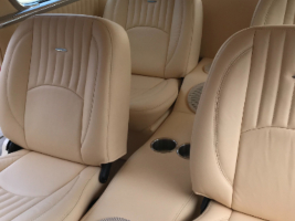 Auto upholstery fabric